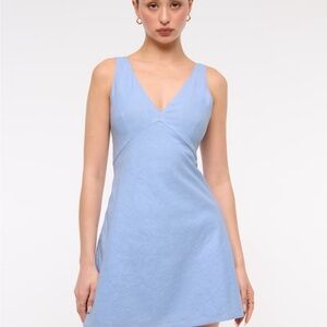 Light Blue Sleeveless V-Neck Dress